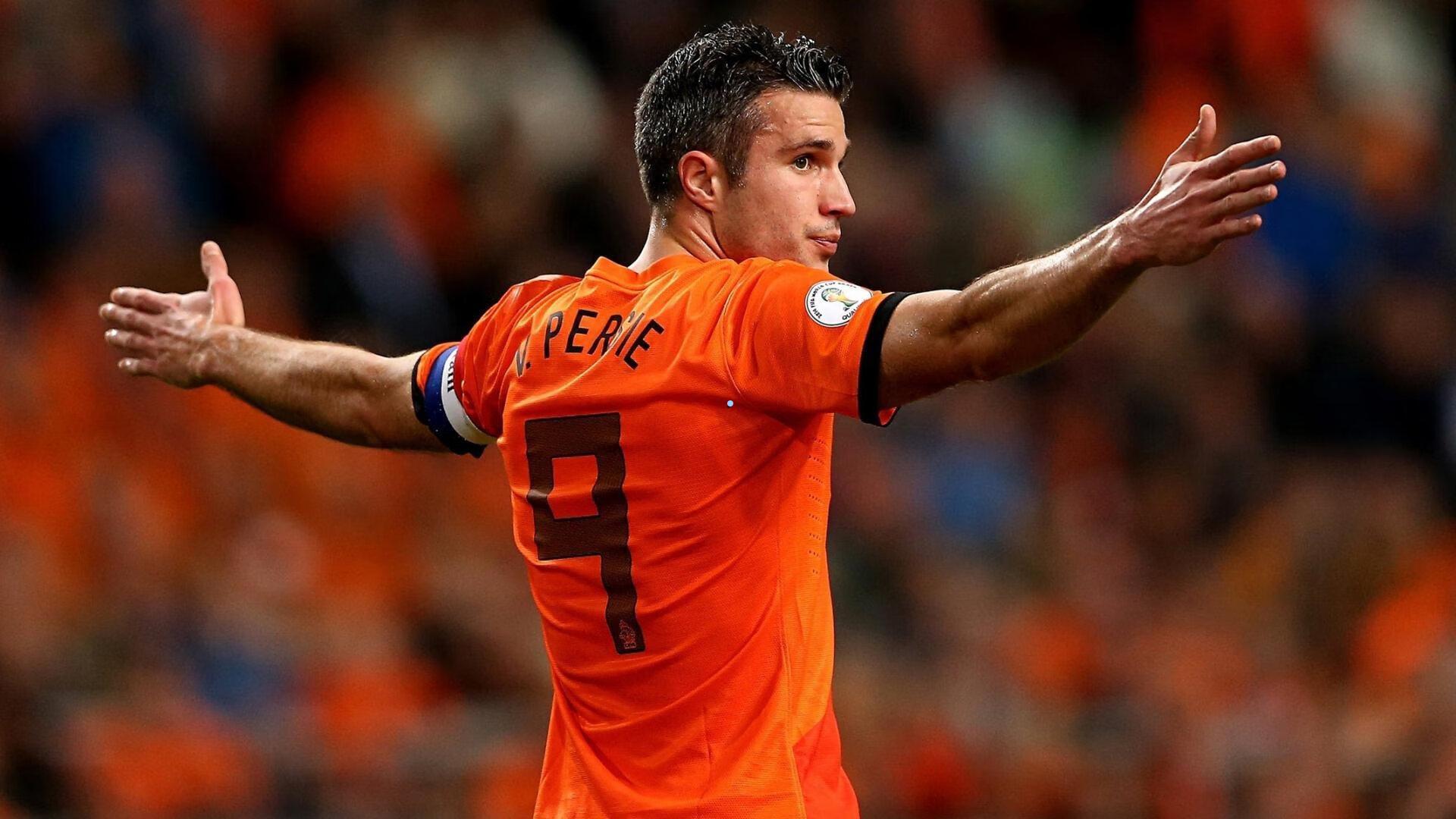 十年绿茵回眸，2015年足球世界的辉煌篇章与时代转折