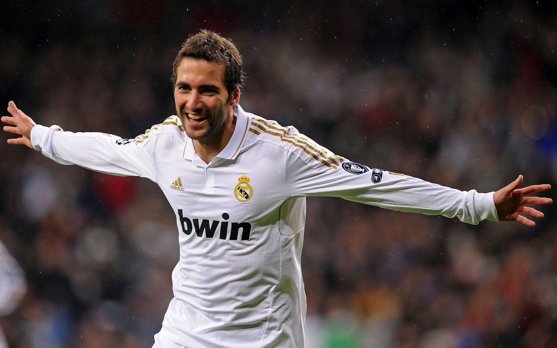 开云_詹俊直言拉爵教练决策屡陷误区 卡里克执掌教鞭或成球队复苏契机